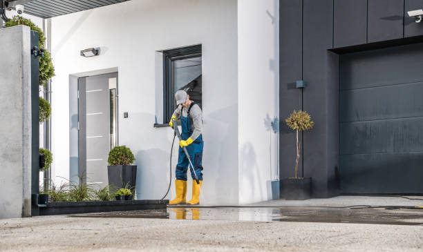 Best Warehouse Cleaning  in Buckingham, FL